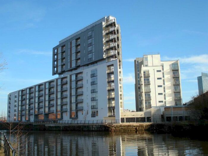 2 Bedroom Flat To Rent In Vie Building, Water Street, Castlefield, M3