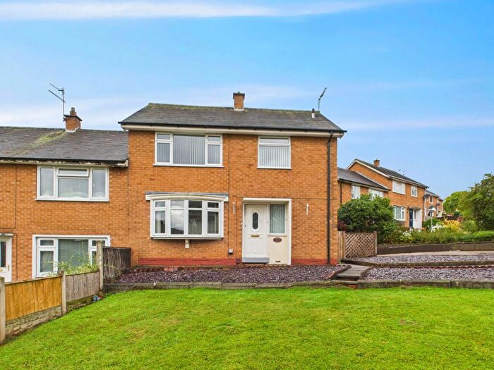 3 Bedroom Semi-Detached House For Sale In Stanhope Road, Gedling, Nottingham, NG4