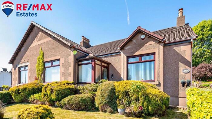 2 Bedroom Semi-Detached Bungalow For Sale In Maclean Terrace, Blackridge, EH48