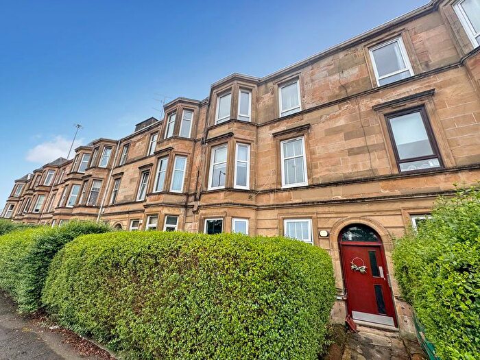 2 Bedroom Flat For Sale In Victoria Park Drive South, Whiteinch, G14
