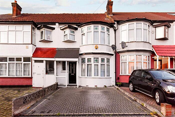 3 Bedroom Terraced House To Rent In Larkswood Road, Chingford, E4