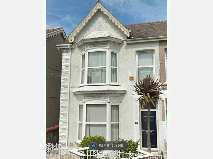 3 Bedroom End Of Terrace House To Rent In Glenalla Road, Llanelli, SA15