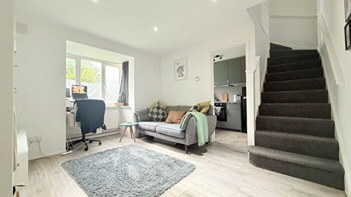 1 Bedroom Cluster House For Sale In Twigden Court, Leagrave, Luton, Bedfordshire, LU3