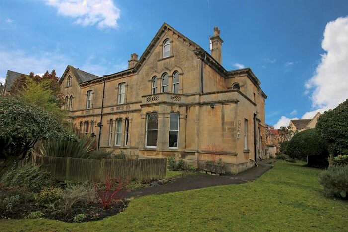 1 Bedroom Flat To Rent In Highview, Upper Oldfield Park, Bath, BA2