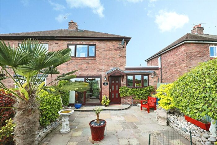 2 Bedroom Semi Detached House For Sale In Mount Pleasant, Haslington, Crewe, Cheshire, CW1