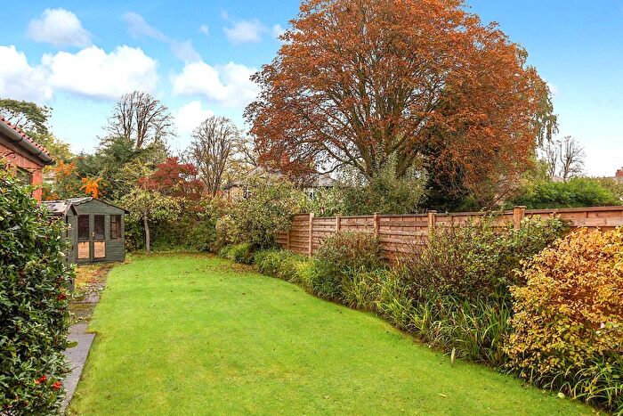 3 Bedroom Semi-Detached House For Sale In Fellbrook Avenue, York, North Yorkshire, YO26