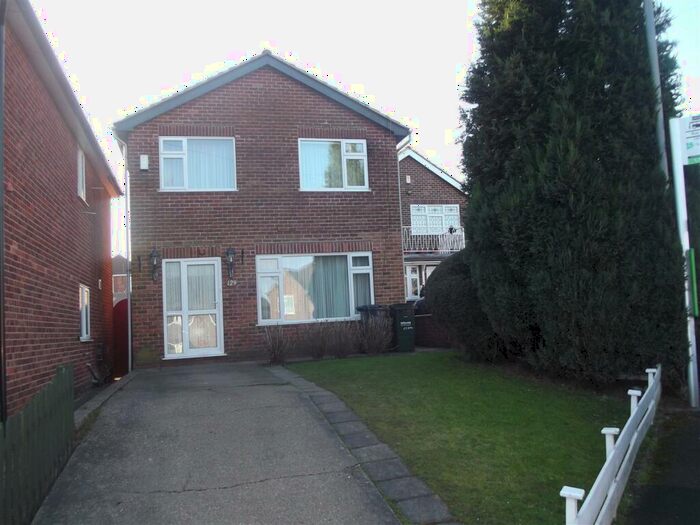 4 Bedroom House To Rent In Southdale Road, Carlton, NG4