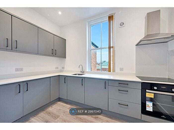 1 Bedroom Flat To Rent In Lord Street, Southport, PR9