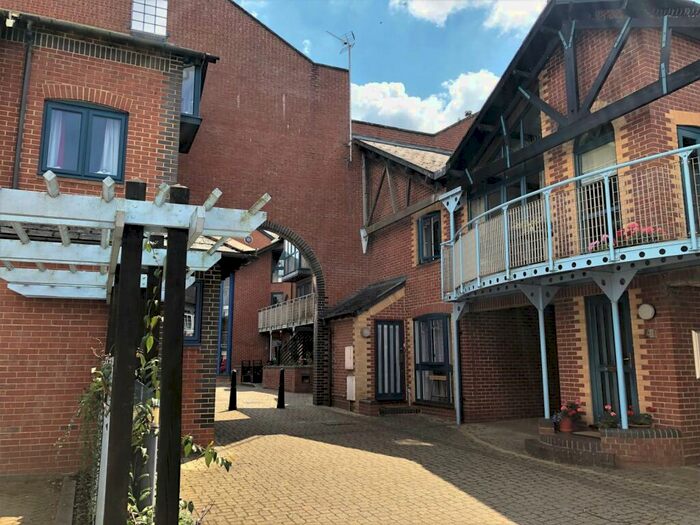 2 Bedroom House To Rent In Alfredston Place, Wantage, Oxfordshire, OX12