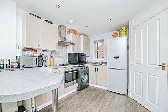 2 Bedroom Terraced House For Sale In Ffordd Y Mileniwm, Barry, CF62