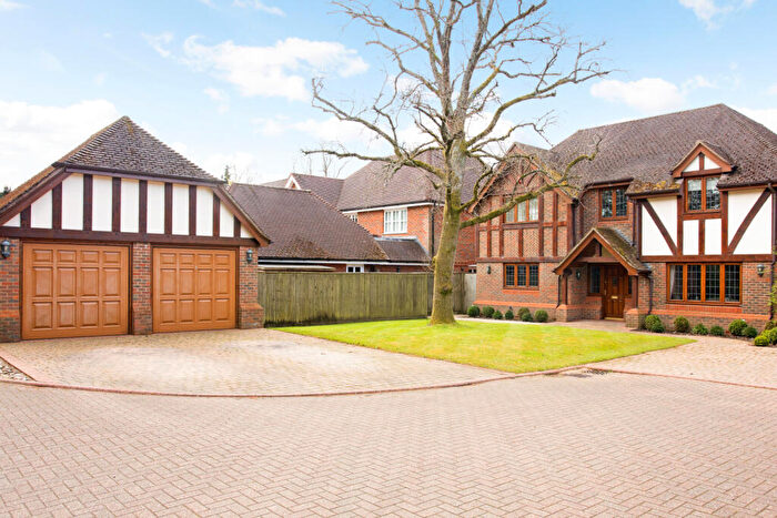 5 Bedroom Detached House For Sale In Mill End Close, Prestwood, Buckinghamshire, HP16
