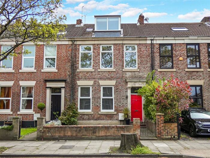 3 Bedroom Apartment For Sale In Linskill Terrace, North Shields, NE30