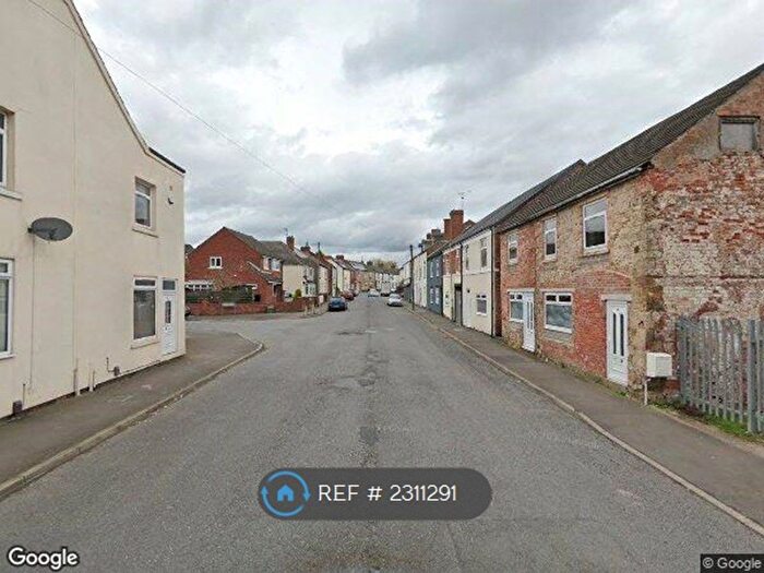 4 Bedroom Semi-Detached House To Rent In Main Street, Mansfield, NG17