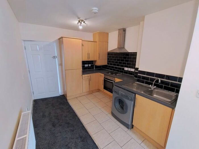 1 Bedroom Flat To Rent In Whitmore Street, City Centre, Wolverhampton, WV1