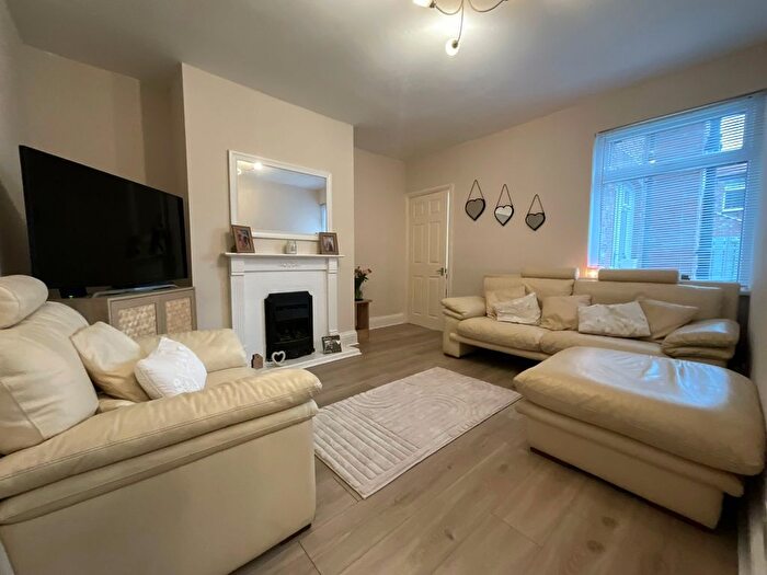 2 Bedroom Flat For Sale In Red House Road, Hebburn, South Tyneside, NE31