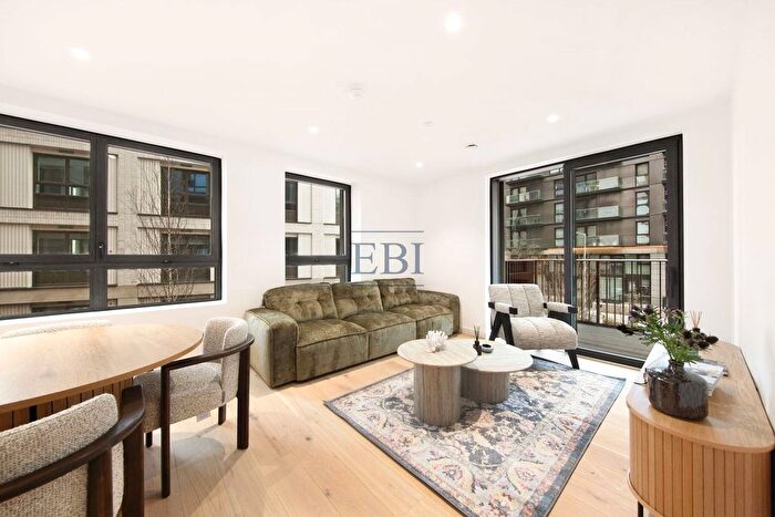 2 Bedroom Flat To Rent In Greenwich Peninsula, Pilot Walk, London, SE10