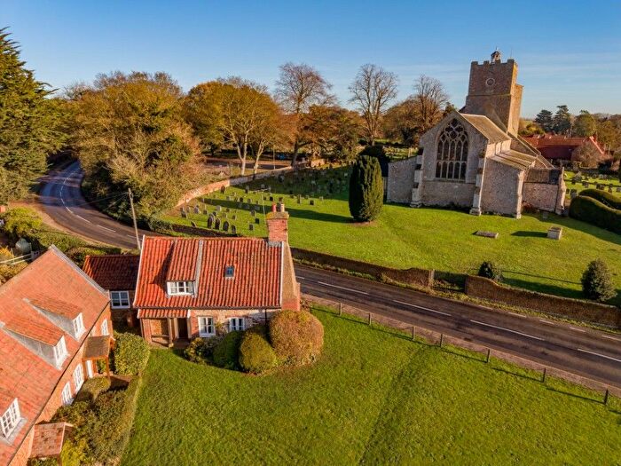 4 Bedroom Detached House For Sale In Heacham, King's Lynn, PE31