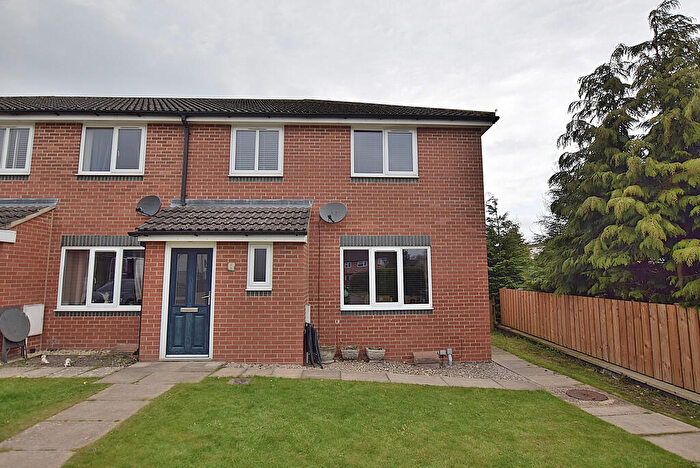 3 Bedroom End Of Terrace House For Sale In Colville Court, Colburn, DL9