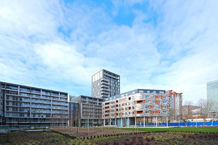 3 Bedroom Flat To Rent In Indescon Square, Canary Wharf, London, E14