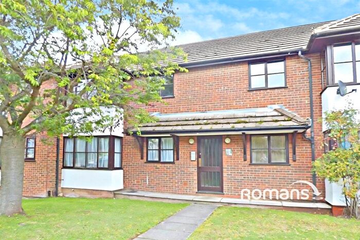 1 Bedroom Flat To Rent In Fryers Court, Eaton Avenue, High Wycombe, HP12