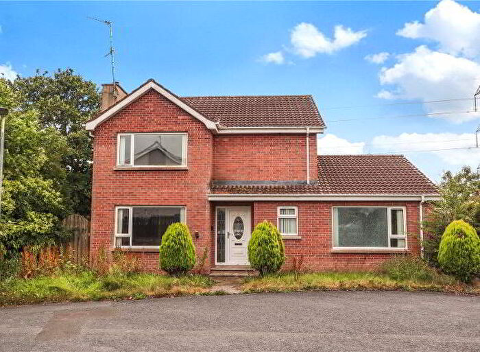 3 Bedroom Detached House For Sale In Rose Garden Close, Craigavon, BT62