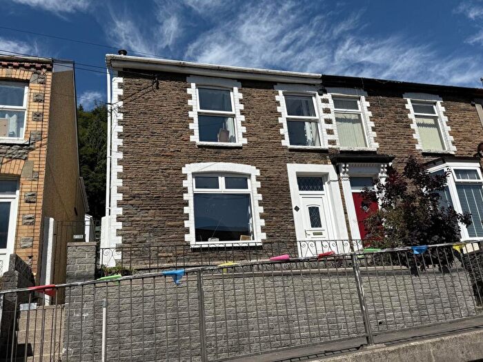 3 Bedroom End Of Terrace House For Sale In Twynpandy, Pontrhydyfen, Port Talbot, Neath Port Talbot., SA12