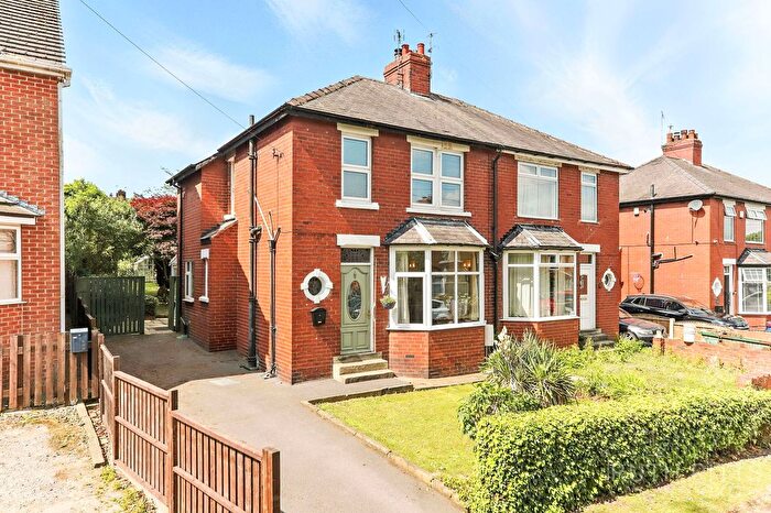 3 Bedroom Semi-Detached House For Sale In Grove Avenue, South Kirkby, WF9