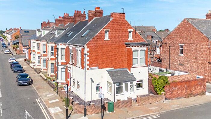 2 Bedroom Apartment For Sale In Warton Terrace, Heaton, NE6
