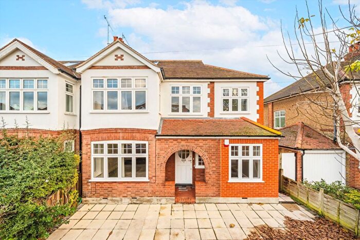 5 Bedroom Semi Detached House To Rent In Chelwood Gardens, Kew, TW9
