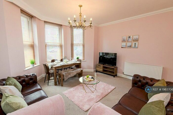 2 Bedroom Flat To Rent In Saint Michael's Road, Bournemouth, BH2