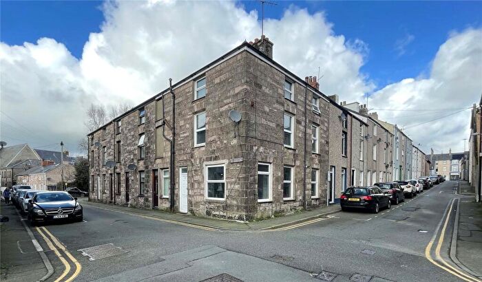 4 Bedroom End Of Terrace House For Sale In Chapel Street, Caernarfon, Gwynedd, LL55