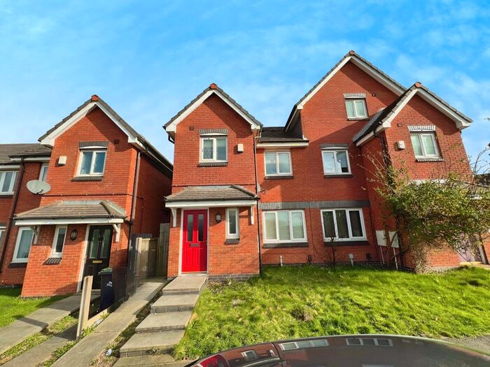 3 Bedroom Semi-Detached House To Rent In Park Street, Stoke-On-Trent, ST4