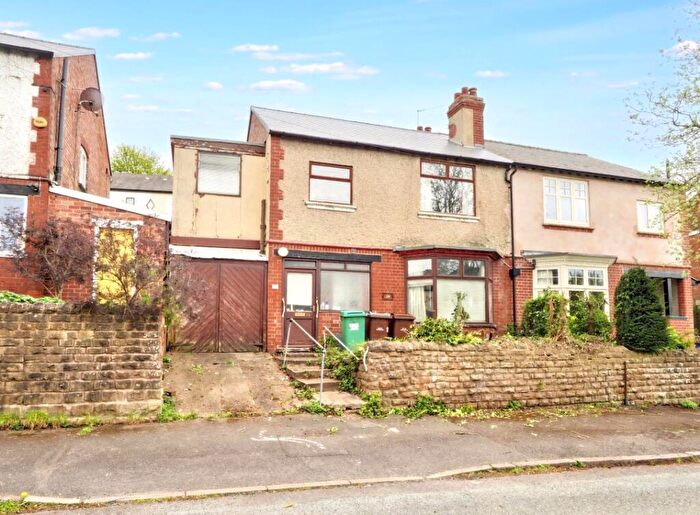 4 Bedroom Semi Detached House For Sale In Ramsdale Crescent, Nottingham, NG5