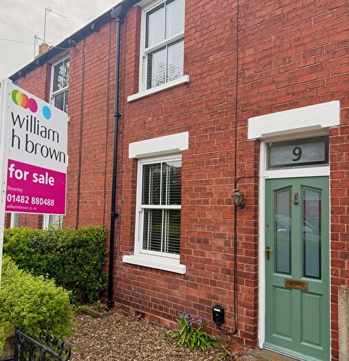 2 Bedroom Terraced House For Sale In Grayburn Lane, Beverley, HU17