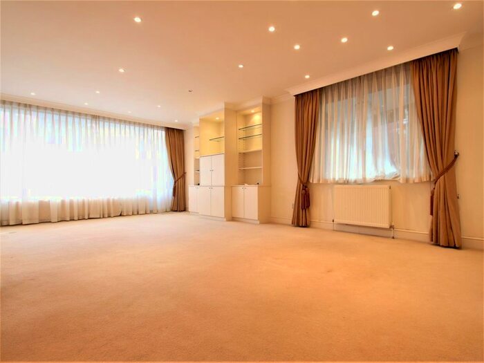 2 Bedroom Flat To Rent In Broadlands Lodge, 18 Broadlands Road, London N6