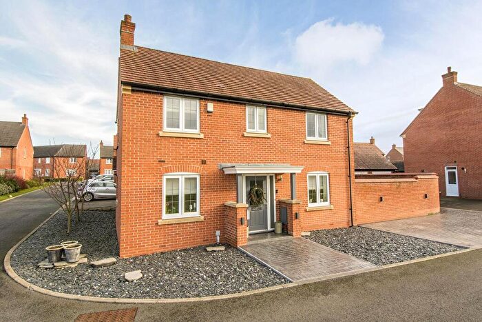 4 Bedroom Detached House For Sale In Primrose Close, Lutterworth, LE17