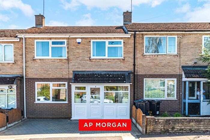 3 Bedroom Terraced House For Sale In Amroth Close, Rednal, Birmingham, West Midlands, B45
