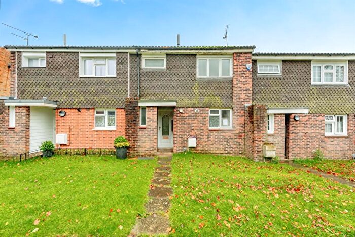 3 Bedroom Terraced House For Sale In Apsley Court, Crawley, RH11