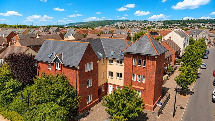 2 Bedroom Flat For Sale In Griffen Road, Weston Village, BS24