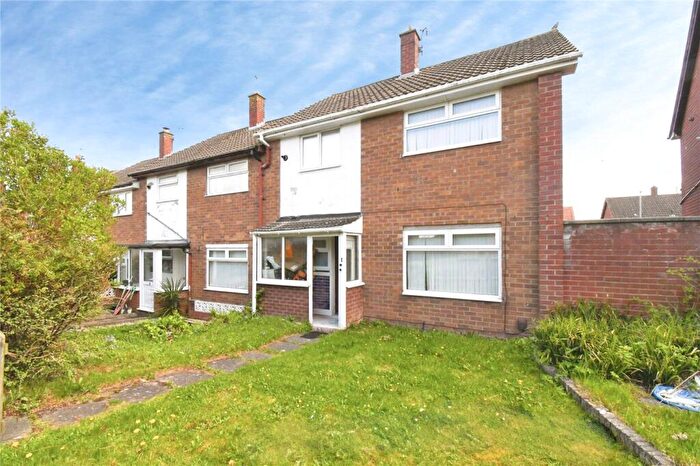 3 Bedroom End Of Terrace House For Sale In Northbrook Way, Wirral, CH49