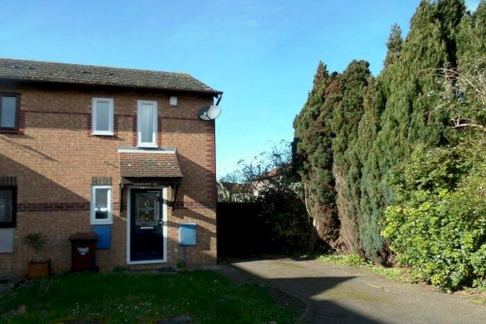 1 Bedroom End Of Terrace House To Rent In Spruce Drive, Bicester, OX26