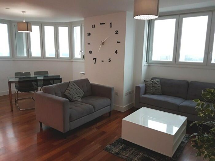2 Bedroom Apartment To Rent In Metropolitan House, Hagley Road, Birmingham, B16