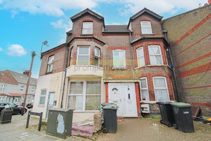 3 Bedroom Property To Rent In Francis Street, Luton, LU1