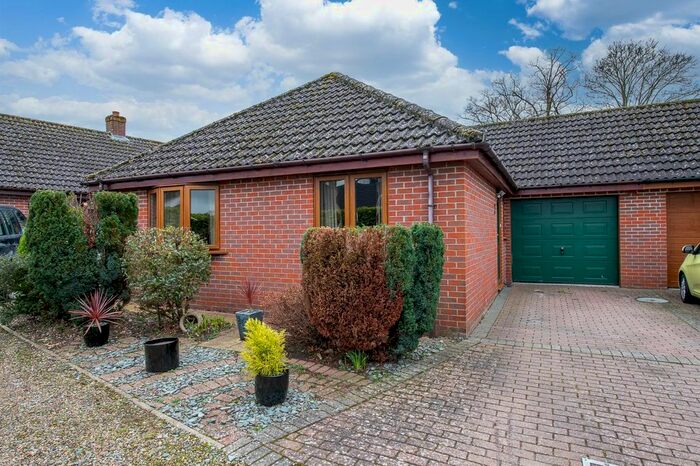2 Bedroom Bungalow For Sale In Austin Close, Badwell Ash, Bury St. Edmunds, IP31