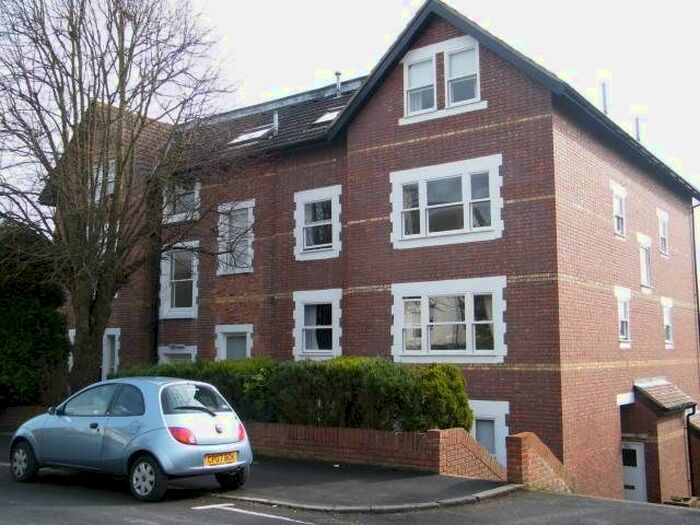 1 Bedroom Flat To Rent In Woodbury Park Road, Tunbridge Wells, Kent, TN4