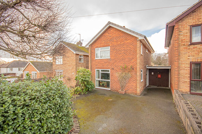3 Bedroom Detached House For Sale In Eden Road, Chaddesden, DE21