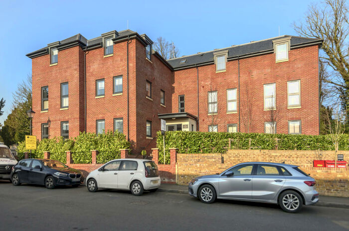 2 Bedroom Apartment To Rent In The Old Police House, Station Road, Alresford, Hampshire, SO24