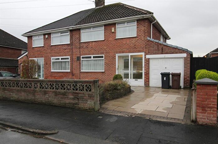 3 Bedroom Semi Detached House For Sale In Rugby Drive, Aintree Village, Liverpool, L10