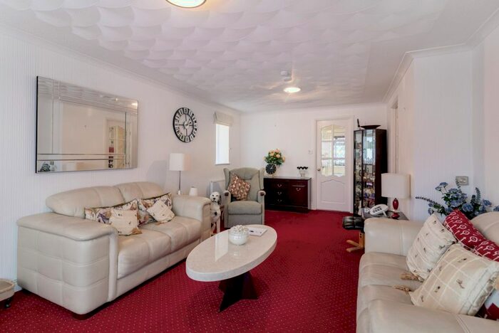 2 Bedroom Bungalow For Sale In Strathgryffe Crescent, Bridge Of Weir, Renfrewshire, PA11