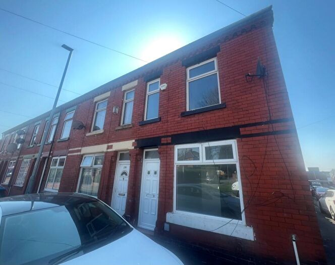 2 Bedroom End Of Terrace House To Rent In Lees Street; Gorton;, M18